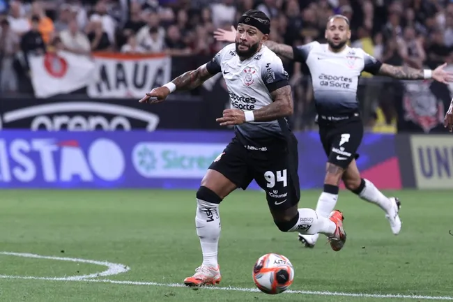 Memphis Depay jogador do Corinthians – Foto: Marcello Zambrana/AGIF