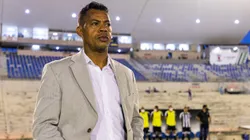 Marcelinho Paraiba, ex-jogador do Flamengo teve passagens por vários clubes como tecnico e agora, aceitou uma dupla jornada