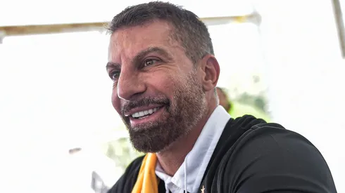 Pedrinho aceitou vender GB no Vasco.