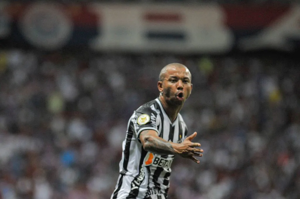 Mariano, ex-lateral do Galo – Foto: Jhony Pinho/AGIF