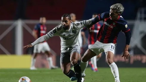 Elian Irala pelo San Lorenzo.