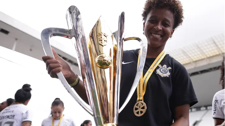 Taça da Supercopa do Brasil. Foto: Ettore Chiereguini/AGIF