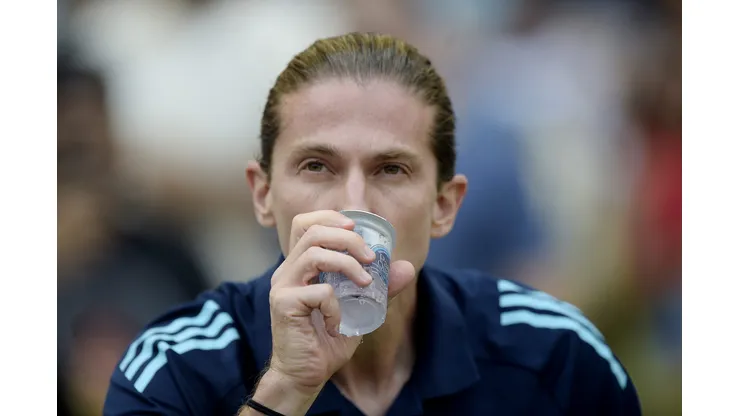 Filipe Luis tecnico do Flamengo durante partida contra o Fluminense no estadio Maracana pelo campeonato Carioca 2025. Foto: Alexandre Loureiro/AGIF