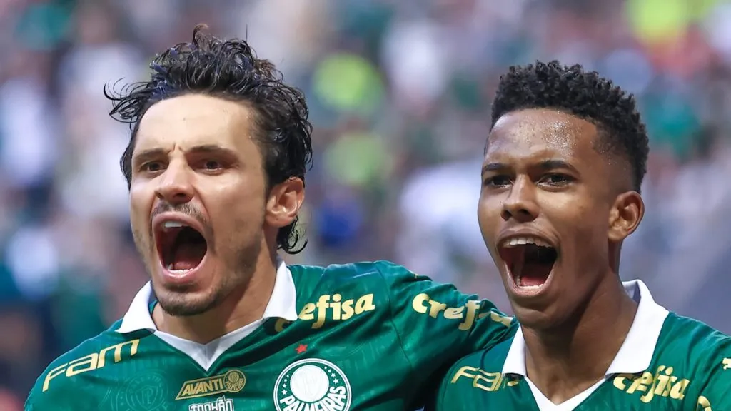 Foto: Marcello Zambrana/AGIF – Estevão e Veiga retornam ao time titular do Verdão contra a Inter de Limeira.