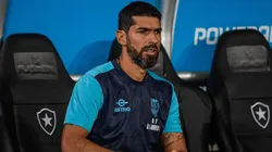 Hoje técnico, Loco Abreu fez parte do Botafogo invicto em clássicos de 2012