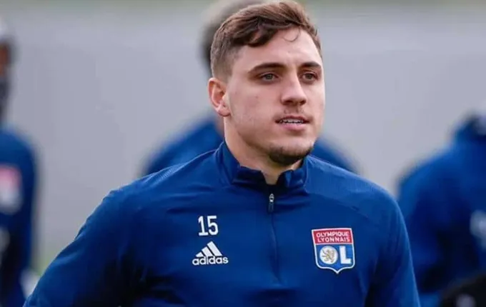 Camilo Reijers é a nova aposta do Grêmio com passagens pelo Lyon da França e recentemente no futebol russo. Foto:  Divulgação/Lyon/Reijers