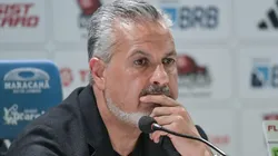 José Boto durante apresentação do lateral Danilo.