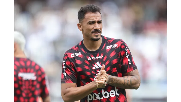 PA - BELEM - 02/02/2025 - SUPERCOPA 2025, FLAMENGO X BOTAFOGO - Danilo jogador do Flamengo durante partida contra o Botafogo no estadio Mangueirao pelo campeonato Supercopa 2025. Foto: Fernando Torres/AGIF