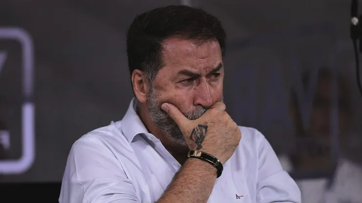 Augusto Melo acompanha equipe do Corinthians -Foto: Ettore Chiereguini/AGIF