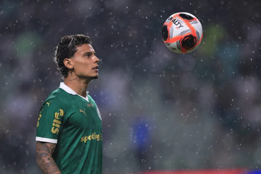 SP – SAO PAULO – 28/01/2025 – PAULISTA 2025, PALMEIRAS X BRAGANTINO – Richard Rios jogador do Palmeiras durante partida contra o Bragantino no estadio Arena Allianz Parque pelo campeonato Paulista 2025. Foto: Ettore Chiereguini/AGIF