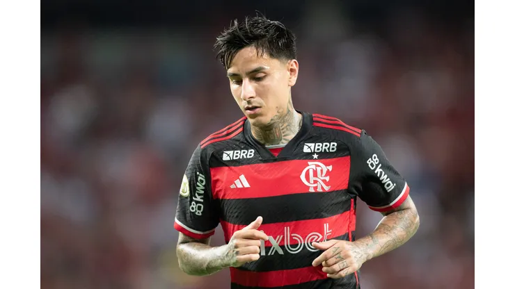 MT - CUIABA - 20/11/2024 - BRASILEIRO A 2024, CUIABA X FLAMENGO - Pulgar jogador do Flamengo durante partida contra o Cuiaba no estadio Arena Pantanal pelo campeonato Brasileiro A 2024. Foto: Gil Gomes/AGIF