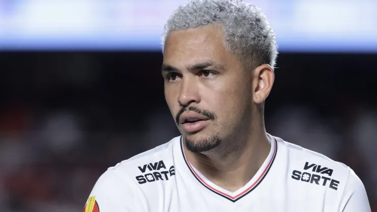 Luciano durante partida entre SPFC e Mirassol, no Morumbis, pelo Paulistão.