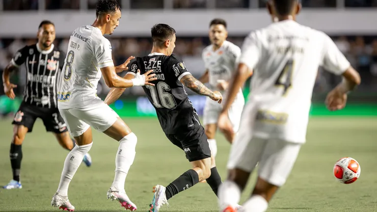 Santos x Corinthians pelo Campeonato Paulista 2024. Foto: Leonardo Lima/AGIF
