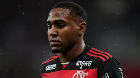 Lorran jogador do Flamengo durante partida contra o Bragantino no estádio Maracanã pelo campeonato Brasileiro A 2024.
