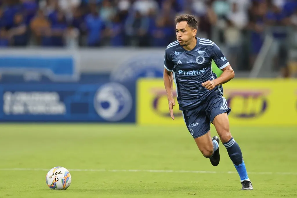 Eduardo será outra atração do time reserva do Cruzeiro – Foto: Gilson Lobo/AGIF