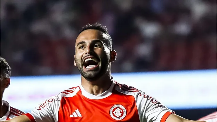 Thiago Maia vai trocar o Internacional para jogar no Santos de Neymar