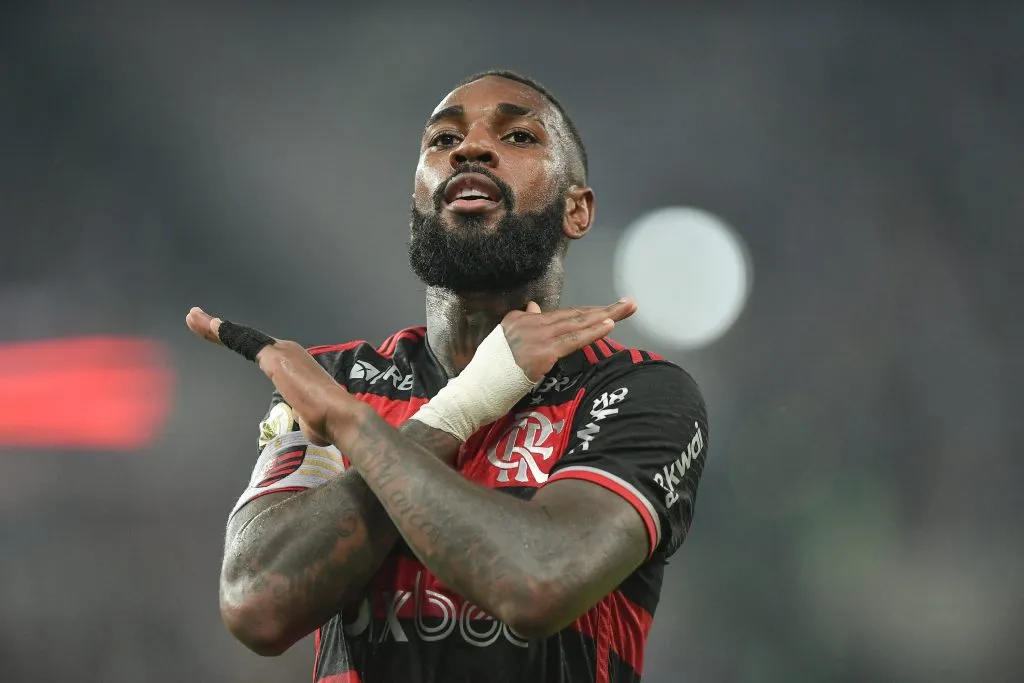 Gerson é poupado e começa no banco contra o Botafogo. Foto: Thiago Ribeiro/AGIF