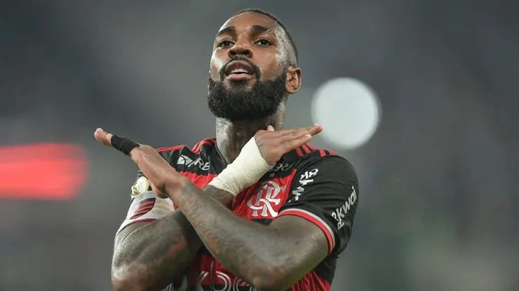 Gerson é poupado e começa no banco contra o Botafogo. Foto: Thiago Ribeiro/AGIF