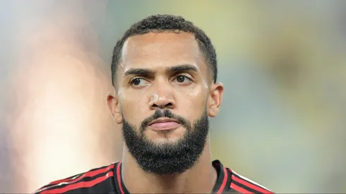 Juninho atacante do Flamengo durante partida contra o Botafogo no estádio Maracanã pelo Campeonato Carioca