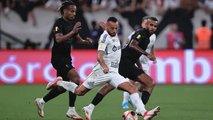 Corinthians x Santos pelo Campeonato Paulista 2025. Foto: Ettore Chiereguini/AGIF