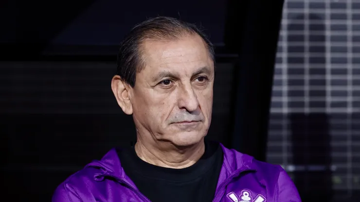 Ramón Díaz, técnico do Corinthians - Foto: Marcello Zambrana/AGIF