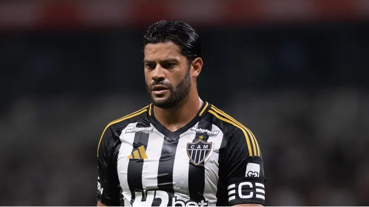 Hulk durante partida do Atlético-MG em 2025.