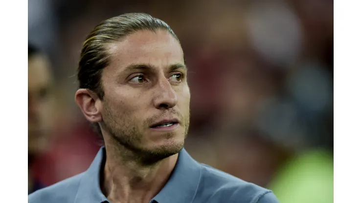 Filipe Luis técnico do Flamengo durante partida contra o Fluminense no estádio Maracanã pelo campeonato Brasileiro A 2024. Foto: Alexandre Loureiro/AGIF