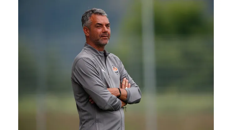 Técnico do Shakhtar (Photo by Timothy Rogers/Getty Images)