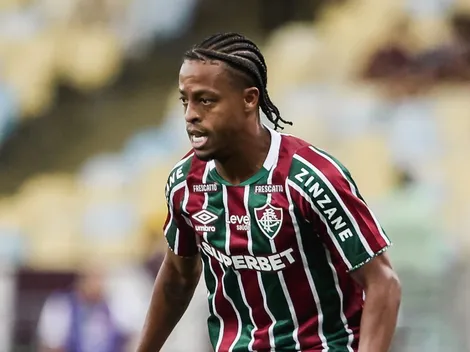 Após centésimo jogo, Keno se declara ao Fluminense