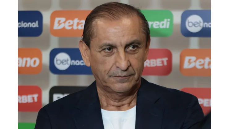 Ramón Díaz técnico do Corinthians durante entrevista antes da partida contra o Grêmio no estádio Couto Pereira pelo campeonato Copa Do Brasil 2024. Foto: Robson Mafra/AGIF