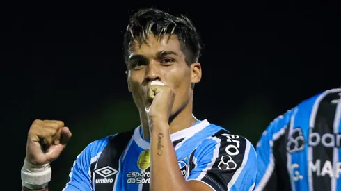 Arezo em partida do Campeonato Gaúcho 2025/Foto: Maxi Franzoi/AGIF