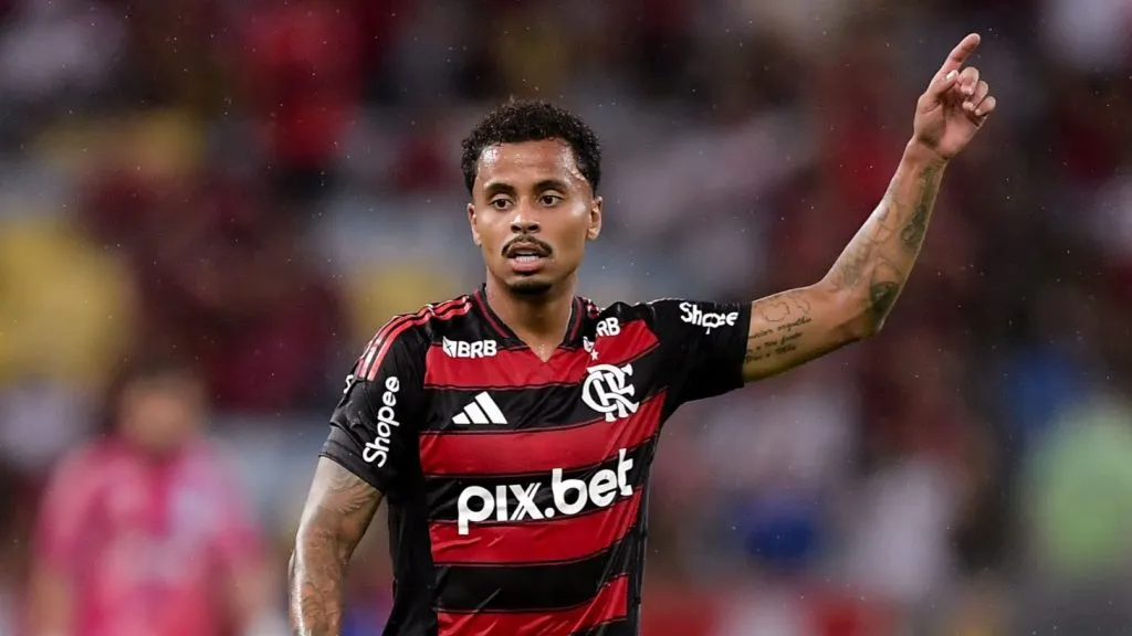 Allan está focado no clássico contra o Vasco. Foto: Thiago Ribeiro/AGIF