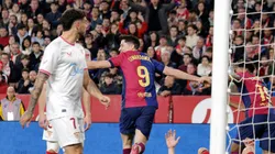 Robert Lewandowski comemora gol marcado pelo Barcelona. Foto: CORDON PRESS / Alamy Stock Photo