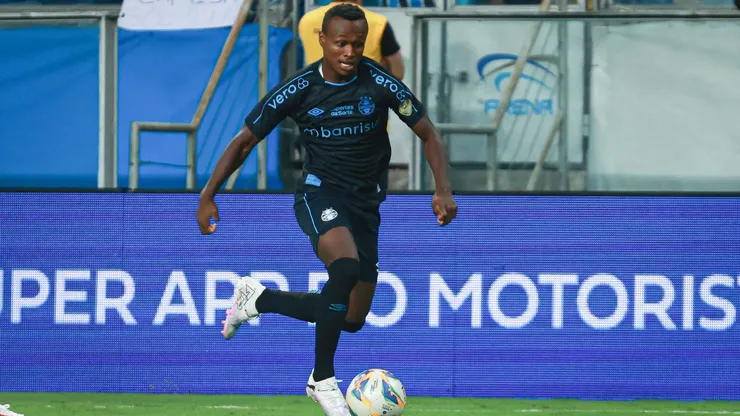 Nathan Fernandes durante partida contra o Novo Hamburgo no estadio Arena do Gremio pelo campeonato Gaucho 2024. Foto: Maxi Franzoi/AGIF