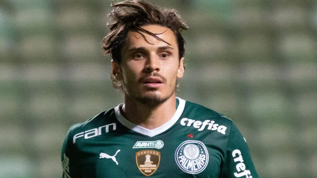 Raphael Veiga pede apoio da torcida para o clássico