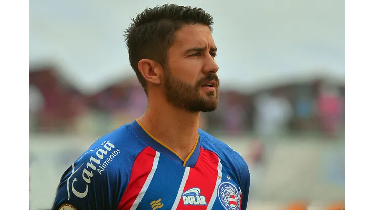 Everaldo, jogador do Bahia durante partida contra o Corinthians no estádio Fonte Nova pelo campeonato Brasileiro A 2024. Foto: Walmir Cirne/AGIF