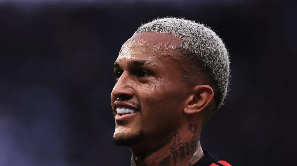 Foto: Ettore Chiereguini/AGIF – Wesley é alvo de muitas ofertas do mercado europeu.