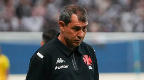 Carille durante partida entre Vasco e Madureira, na Arena da Amazônia, pelo Campeonato Carioca.