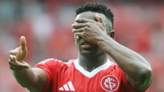 Carbonero contra o Monsoon