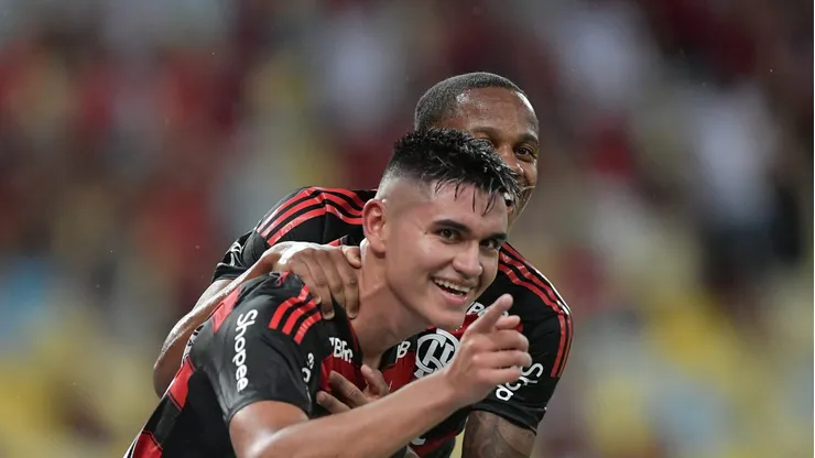 Alcaraz em partida do Campeonato Carioca 2025/Foto: Thiago Ribeiro/AGIF