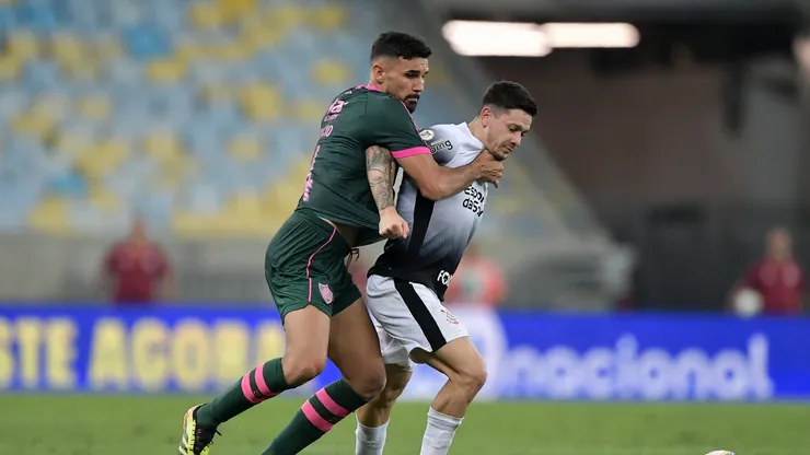 Ignácio jogador do Fluminense durante partida contra o Corinthians no estádio Maracanã pelo campeonato Brasileiro A 2024. Foto: Thiago Ribeiro/AGIF