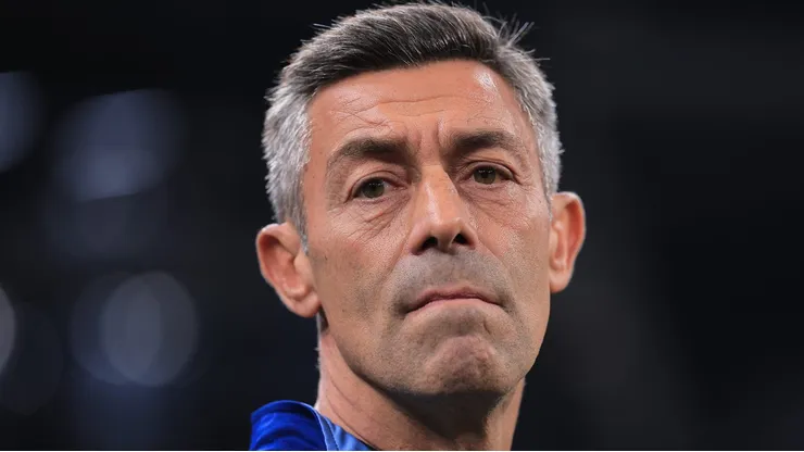 Pedro Caixinha em partida do Campeonato Paulista 2025/Foto: Ettore Chiereguini/AGIF