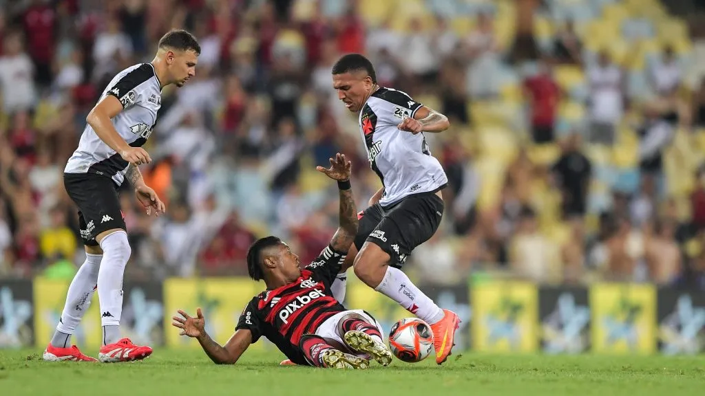 Flamengo x Vasco pelo Campeonato Carioca 2025. Foto: Thiago Ribeiro/AGIF