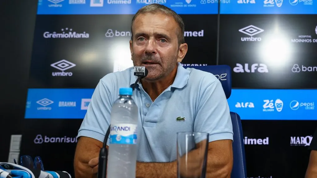 Dirigente do Grêmio, Guto Peixoto explica folga estendida do elenco – Foto: LUCAS UEBEL/GREMIO FBPA