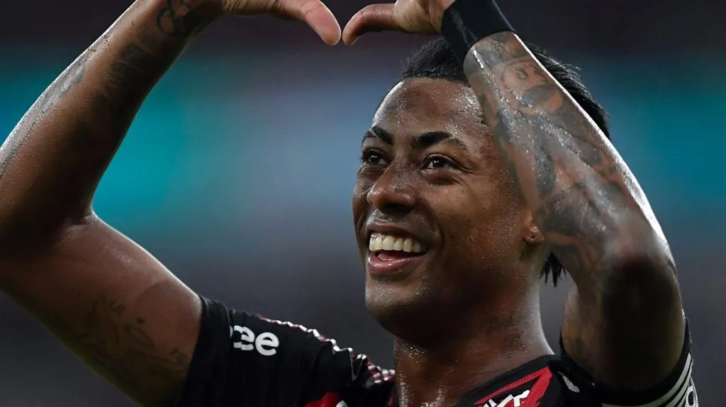 Bruno Henrique comemorando gol. Foto: Thiago Ribeiro/AGIF