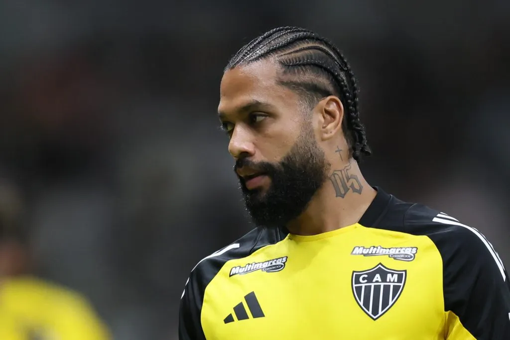 – –NENHUM– – 12/02/2025 – MINEIRO 2025, ATLETICO-MG X ITABIRITO – Otavio jogador do Atletico-MG durante aquecimento antes da partida contra o Itabirito no estadio –nenhum– pelo campeonato Mineiro 2025. Foto: Gilson Lobo/AGIF