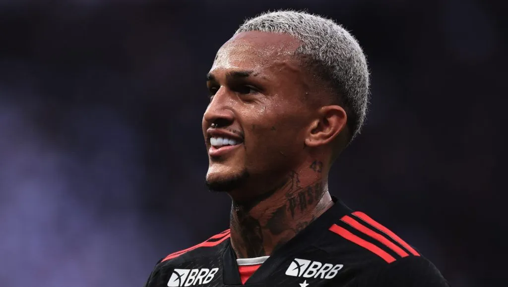 Wesley em partida da Copa do Brasil 2024/Foto: Ettore Chiereguini/AGIF