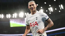 Richarlison em partida pelo Tottenham. Foto: Julian Finney/Getty Images