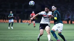 Gustavo Gomez jogador do Palmeiras disputa lance com Calleri jogador do Sao Paulo. Foto: Ettore Chiereguini/AGIF