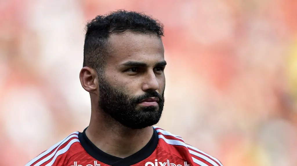 Foto: Thiago Ribeiro/AGIF – Thiago Maia não será contratado pelo Peixe.